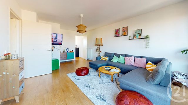 Appartement à vendre - 4 pièces - 81.44 m2 - LA COURNEUVE - 93 - ILE-DE-FRANCE - Century 21 Immo Conseil