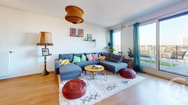 Appartement à vendre - 4 pièces - 81.44 m2 - LA COURNEUVE - 93 - ILE-DE-FRANCE - Century 21 Immo Conseil