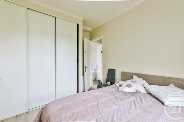 Afficher la photo en grand Appartement F4 à vendre - 4 pièces - 71.0 m2 - LA COURNEUVE - 93 - ILE-DE-FRANCE - Century 21 Immo Conseil