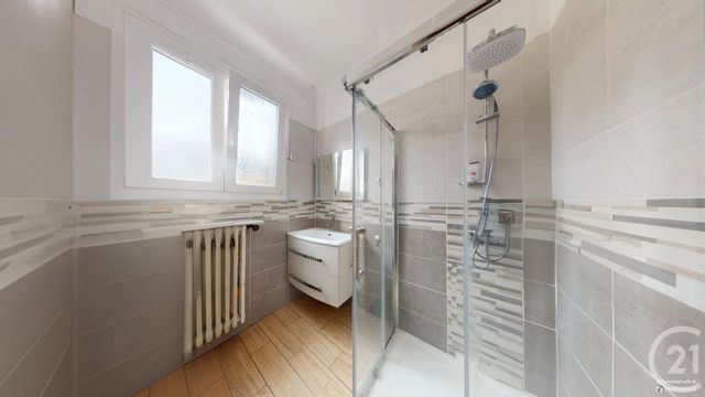 Afficher la photo en grand maison à vendre - 6 pièces - 81.87 m2 - LA COURNEUVE - 93 - ILE-DE-FRANCE - Century 21 Immo Conseil