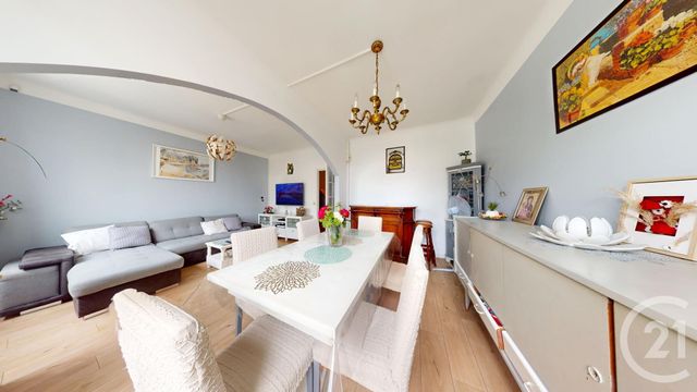 Afficher la photo en grand maison à vendre - 6 pièces - 81.87 m2 - LA COURNEUVE - 93 - ILE-DE-FRANCE - Century 21 Immo Conseil