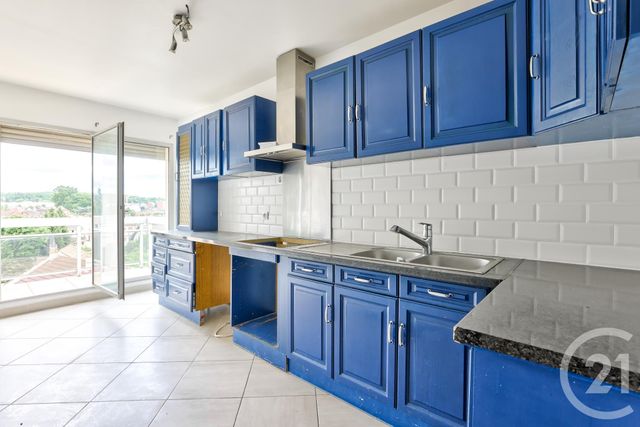 Afficher la photo en grand Appartement F4 à vendre - 4 pièces - 82.0 m2 - LIVRY GARGAN - 93 - ILE-DE-FRANCE - Century 21 Immo Conseil