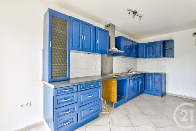 Afficher la photo en grand Appartement F4 à vendre - 4 pièces - 82.0 m2 - LIVRY GARGAN - 93 - ILE-DE-FRANCE - Century 21 Immo Conseil