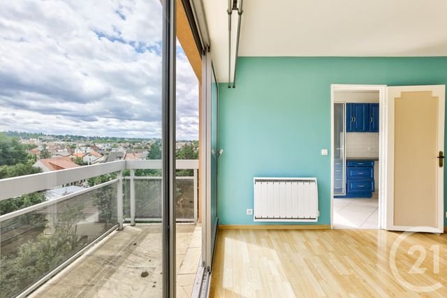 Afficher la photo en grand Appartement F4 à vendre - 4 pièces - 82.0 m2 - LIVRY GARGAN - 93 - ILE-DE-FRANCE - Century 21 Immo Conseil