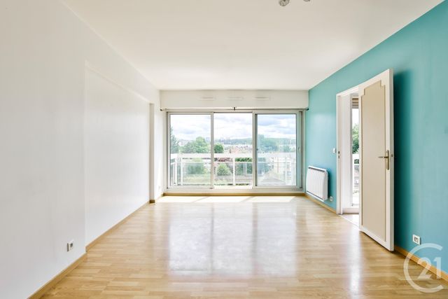 Afficher la photo en grand Appartement F4 à vendre - 4 pièces - 82.0 m2 - LIVRY GARGAN - 93 - ILE-DE-FRANCE - Century 21 Immo Conseil