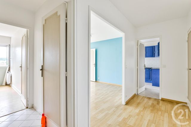 Afficher la photo en grand Appartement F4 à vendre - 4 pièces - 82.0 m2 - LIVRY GARGAN - 93 - ILE-DE-FRANCE - Century 21 Immo Conseil