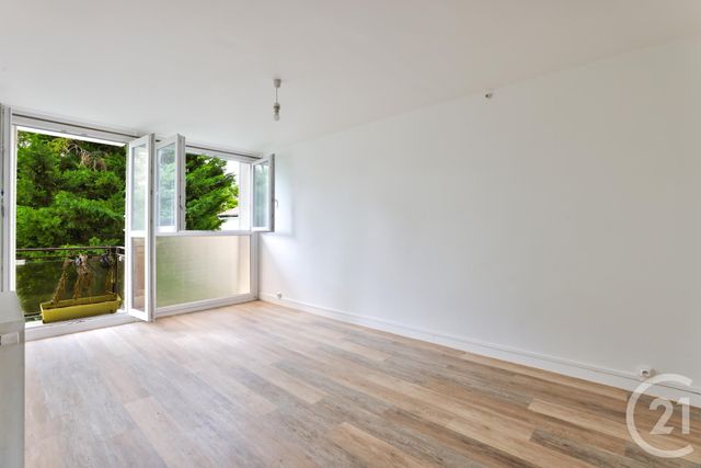 Appartement F3 à vendre - 3 pièces - 55.0 m2 - LE BOURGET - 93 - ILE-DE-FRANCE - Century 21 Immo Conseil