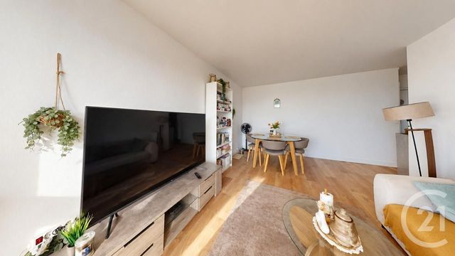 Appartement F3 à vendre - 3 pièces - 63.0 m2 - LA COURNEUVE - 93 - ILE-DE-FRANCE - Century 21 Immo Conseil
