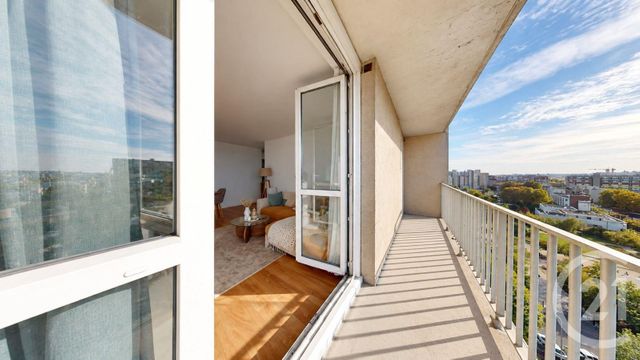 Appartement F3 à vendre - 3 pièces - 63.0 m2 - LA COURNEUVE - 93 - ILE-DE-FRANCE - Century 21 Immo Conseil