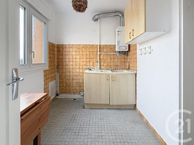 Appartement F3 à vendre - 3 pièces - 52.0 m2 - LA COURNEUVE - 93 - ILE-DE-FRANCE - Century 21 Immo Conseil