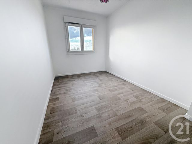 Appartement F3 à vendre - 3 pièces - 52.0 m2 - LA COURNEUVE - 93 - ILE-DE-FRANCE - Century 21 Immo Conseil