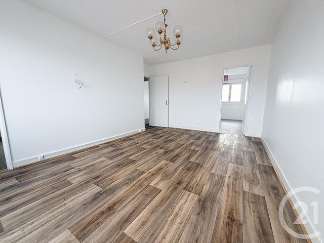 Appartement F3 à vendre - 3 pièces - 52.0 m2 - LA COURNEUVE - 93 - ILE-DE-FRANCE - Century 21 Immo Conseil