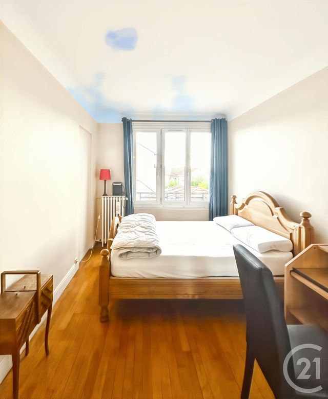 Appartement F3 à vendre - 3 pièces - 57.66 m2 - LA COURNEUVE - 93 - ILE-DE-FRANCE - Century 21 Immo Conseil