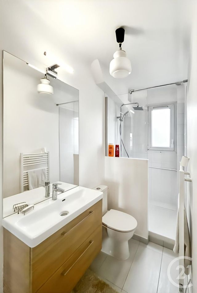 Appartement F3 à vendre - 3 pièces - 57.66 m2 - LA COURNEUVE - 93 - ILE-DE-FRANCE - Century 21 Immo Conseil