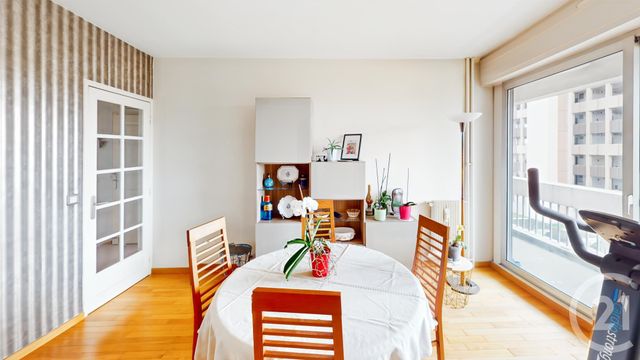 Appartement à vendre - 5 pièces - 103.0 m2 - LA COURNEUVE - 93 - ILE-DE-FRANCE - Century 21 Immo Conseil