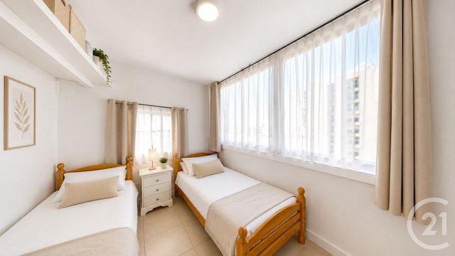 Appartement à vendre - 2 pièces - 31.63 m2 - LA COURNEUVE - 93 - ILE-DE-FRANCE - Century 21 Immo Conseil