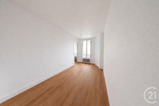 Appartement F2 à vendre - 2 pièces - 62.0 m2 - LA COURNEUVE - 93 - ILE-DE-FRANCE - Century 21 Immo Conseil