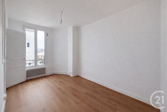 Appartement F2 à vendre - 2 pièces - 62.0 m2 - LA COURNEUVE - 93 - ILE-DE-FRANCE - Century 21 Immo Conseil