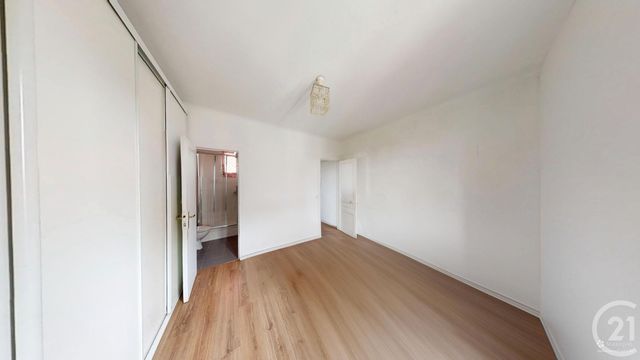 Appartement à vendre - 2 pièces - 18.95 m2 - LA COURNEUVE - 93 - ILE-DE-FRANCE - Century 21 Immo Conseil