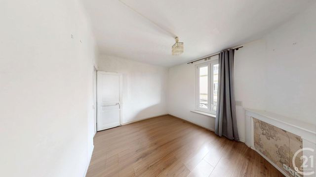 Appartement à vendre - 2 pièces - 18.95 m2 - LA COURNEUVE - 93 - ILE-DE-FRANCE - Century 21 Immo Conseil