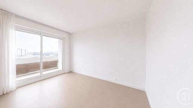 Appartement à vendre - 4 pièces - 89.3 m2 - LA COURNEUVE - 93 - ILE-DE-FRANCE - Century 21 Immo Conseil
