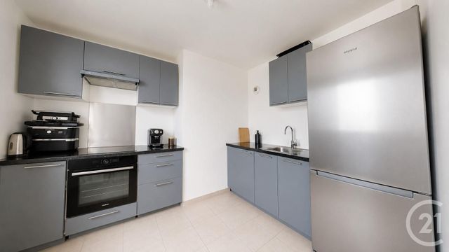 Appartement F2 à vendre - 2 pièces - 51.64 m2 - LA COURNEUVE - 93 - ILE-DE-FRANCE - Century 21 Immo Conseil