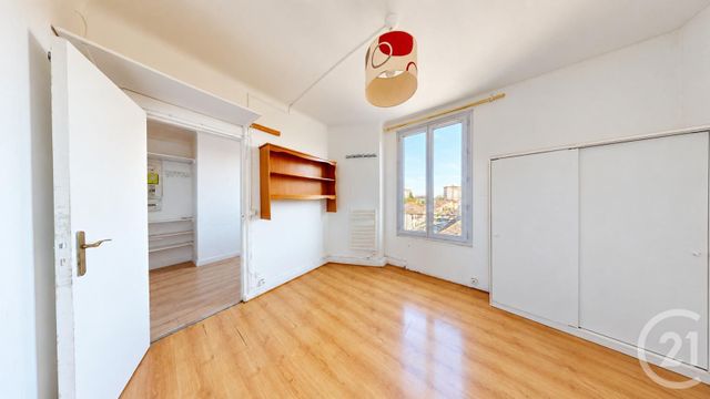 Appartement Studio à vendre - 1 pièce - 18.79 m2 - LA COURNEUVE - 93 - ILE-DE-FRANCE - Century 21 Immo Conseil
