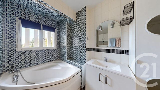 Appartement F4 à vendre - 4 pièces - 75.0 m2 - EPINAY SUR SEINE - 93 - ILE-DE-FRANCE - Century 21 Immo Conseil