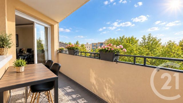 Appartement F3 à vendre - 3 pièces - 61.64 m2 - DUGNY - 93 - ILE-DE-FRANCE - Century 21 Immo Conseil