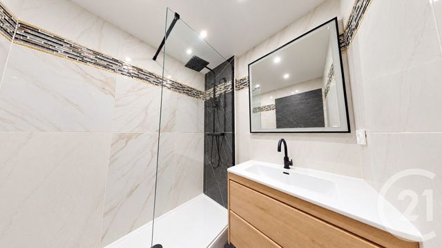 Appartement F3 à vendre - 3 pièces - 61.64 m2 - DUGNY - 93 - ILE-DE-FRANCE - Century 21 Immo Conseil