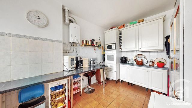Afficher la photo en grand Appartement F3 à vendre - 4 pièces - 72.35 m2 - LA COURNEUVE - 93 - ILE-DE-FRANCE - Century 21 Immo Conseil