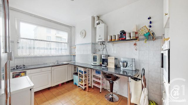 Afficher la photo en grand Appartement F3 à vendre - 4 pièces - 72.35 m2 - LA COURNEUVE - 93 - ILE-DE-FRANCE - Century 21 Immo Conseil