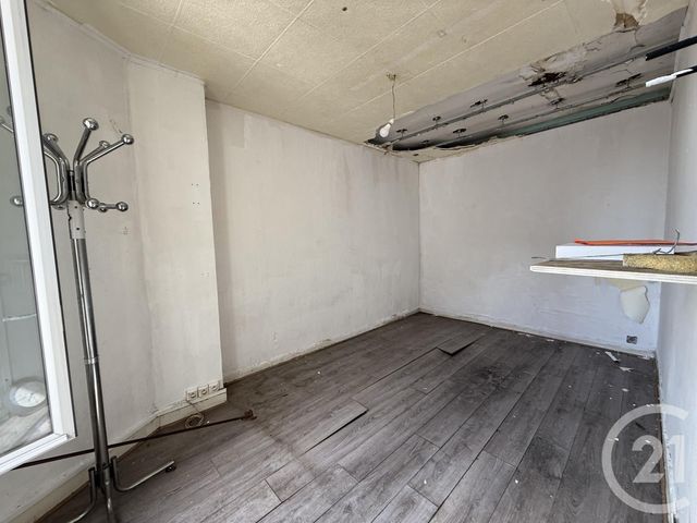 Afficher la photo en grand Appartement F2 à vendre - 2 pièces - 62.0 m2 - LA COURNEUVE - 93 - ILE-DE-FRANCE - Century 21 Immo Conseil