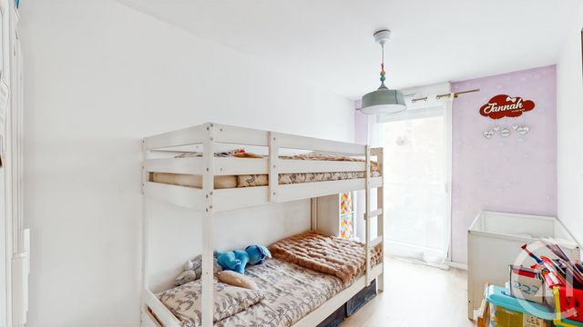 Appartement F3 à vendre - 3 pièces - 63.8 m2 - LA COURNEUVE - 93 - ILE-DE-FRANCE - Century 21 Immo Conseil