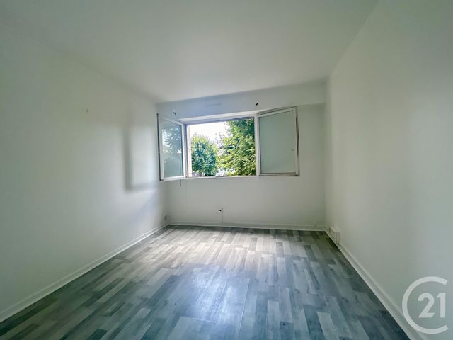 Appartement F4 à vendre - 4 pièces - 88.0 m2 - LE BOURGET - 93 - ILE-DE-FRANCE - Century 21 Immo Conseil