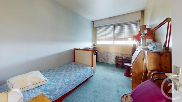 Afficher la photo en grand Appartement à vendre - 5 pièces - 102.7 m2 - LA COURNEUVE - 93 - ILE-DE-FRANCE - Century 21 Immo Conseil