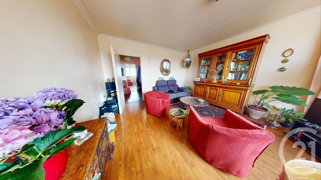Afficher la photo en grand Appartement à vendre - 5 pièces - 102.7 m2 - LA COURNEUVE - 93 - ILE-DE-FRANCE - Century 21 Immo Conseil