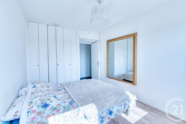 Appartement F2 à vendre - 3 pièces - 54.0 m2 - LA COURNEUVE - 93 - ILE-DE-FRANCE - Century 21 Immo Conseil