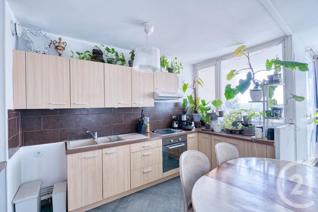 Appartement F2 à vendre - 3 pièces - 54.0 m2 - LA COURNEUVE - 93 - ILE-DE-FRANCE - Century 21 Immo Conseil